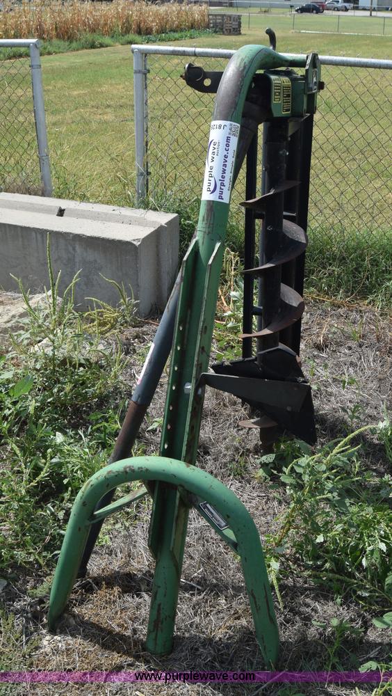 image for item J8128 John Deere post hole auger