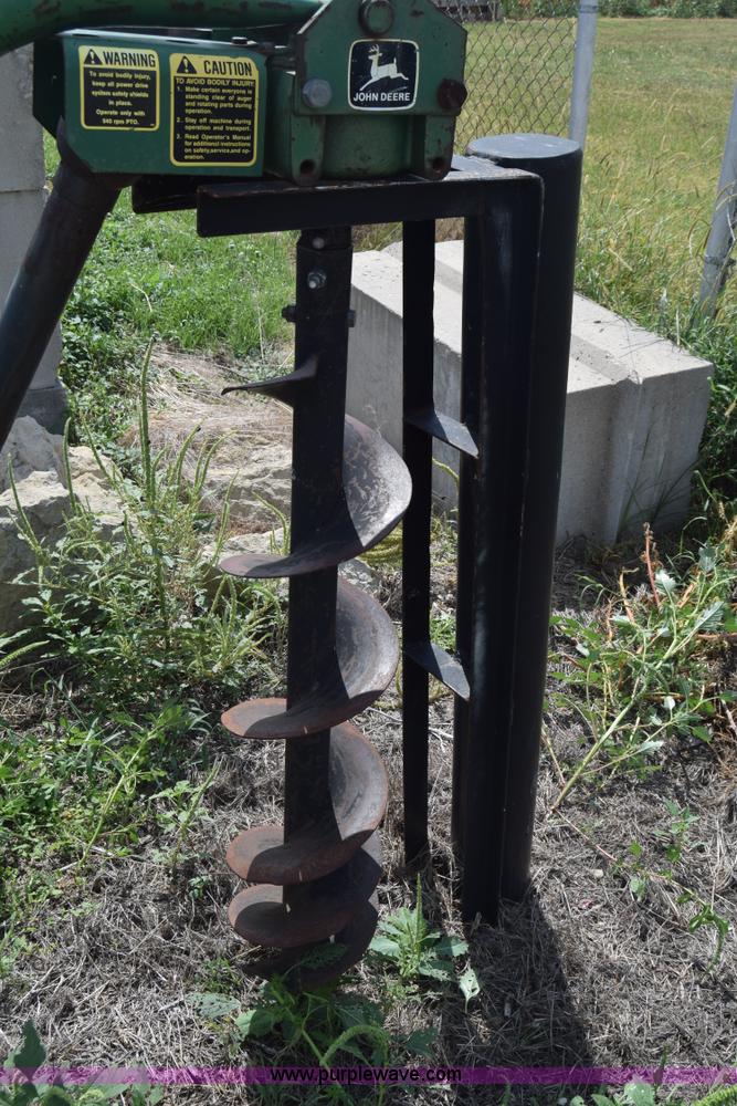 image for item J8128 John Deere post hole auger