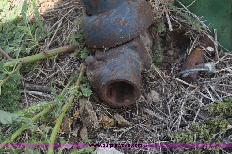 image for item J8128 John Deere post hole auger