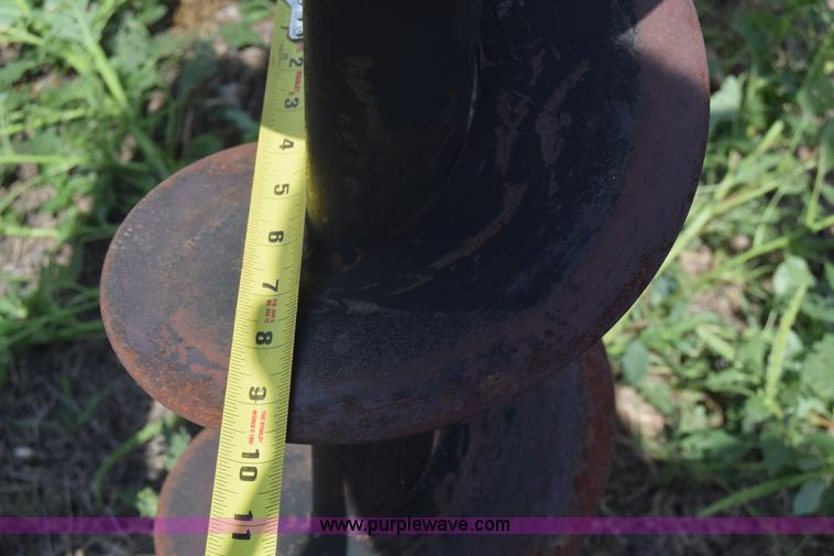 image for item J8128 John Deere post hole auger