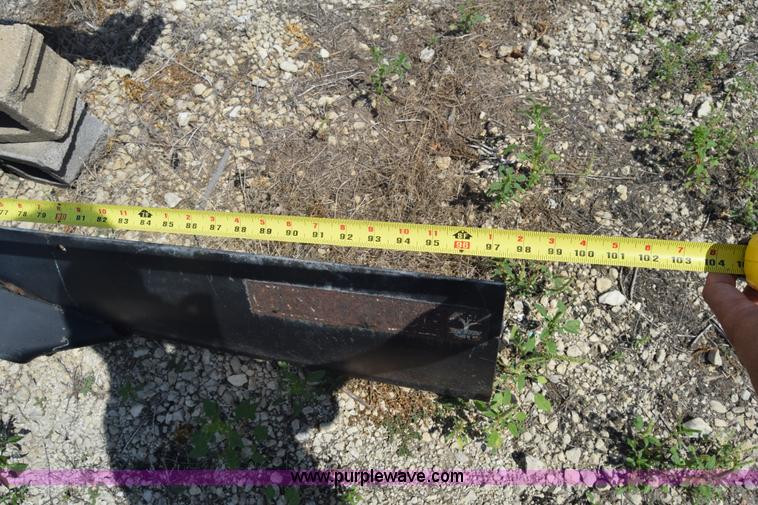 image for item J8129 Land Pride blade