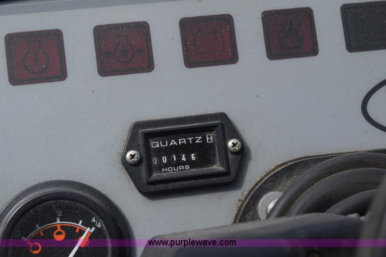 image for item J8131 Tennant ATLV 4300 sweeper