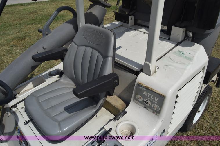 image for item J8131 Tennant ATLV 4300 sweeper