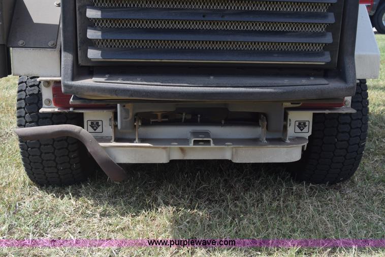 image for item J8131 Tennant ATLV 4300 sweeper