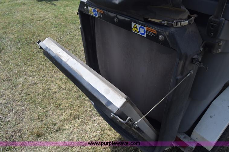 image for item J8131 Tennant ATLV 4300 sweeper