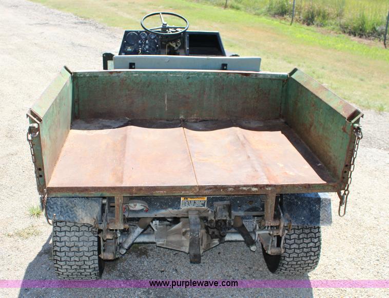 image for item K1038 1994 Cushman JR Turf-Truckster utility vehicle