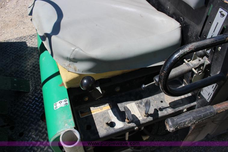 image for item K1038 1994 Cushman JR Turf-Truckster utility vehicle