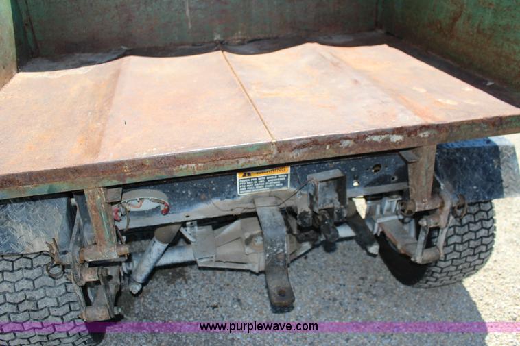 image for item K1038 1994 Cushman JR Turf-Truckster utility vehicle