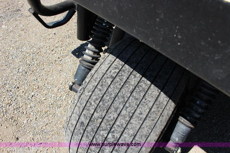 image for item K1038 1994 Cushman JR Turf-Truckster utility vehicle