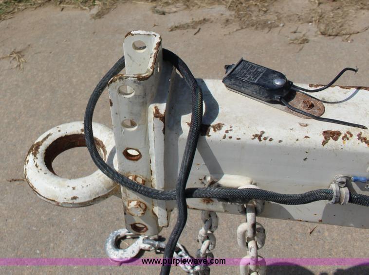 image for item K1166 2000 Tiger TGV1000 vacuum trailer