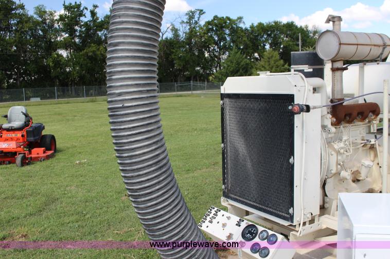 image for item K1166 2000 Tiger TGV1000 vacuum trailer