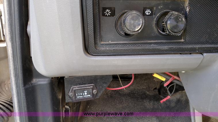 image for item K1168 1995 Ford F800 sewer rodder truck