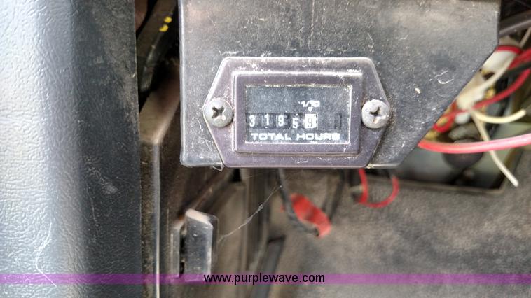 image for item K1168 1995 Ford F800 sewer rodder truck