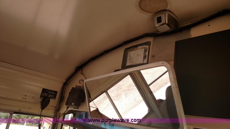 image for item K1169 1991 Chevrolet B6P042 school bus