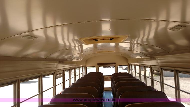 image for item K1169 1991 Chevrolet B6P042 school bus