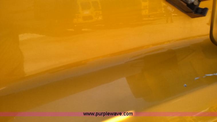 image for item K1169 1991 Chevrolet B6P042 school bus