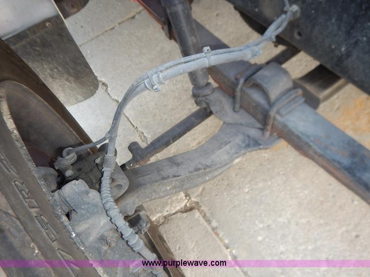 image for item K1607 2001 International 4700 water truck