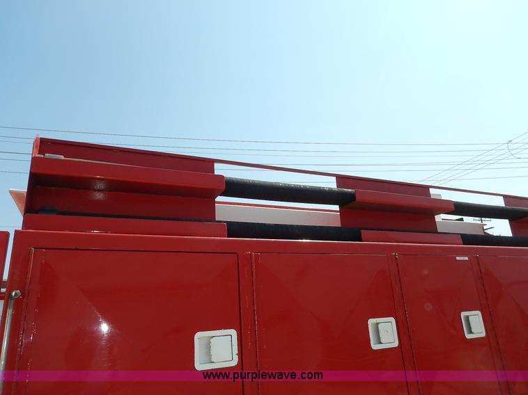 image for item K1607 2001 International 4700 water truck