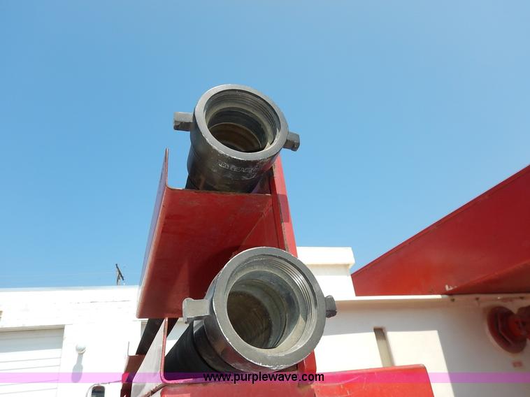 image for item K1607 2001 International 4700 water truck