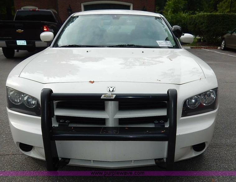 image for item K1613 2009 Dodge Charger SE