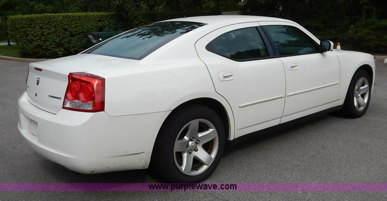 image for item K1613 2009 Dodge Charger SE