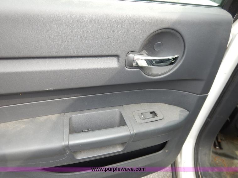 image for item K1613 2009 Dodge Charger SE