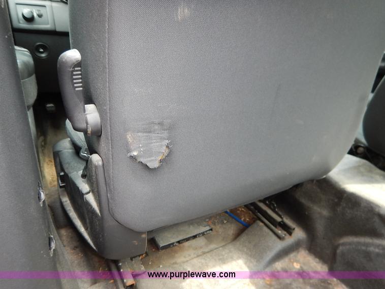 image for item K1613 2009 Dodge Charger SE