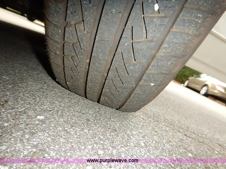 image for item K1613 2009 Dodge Charger SE