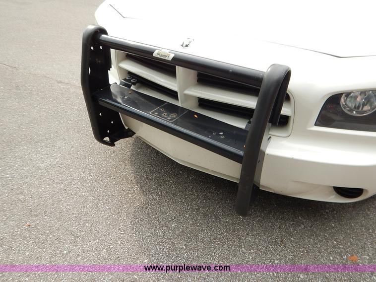 image for item K1613 2009 Dodge Charger SE