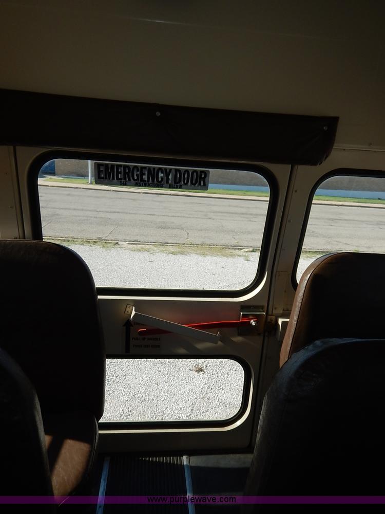 image for item K1633 1995 Chevrolet Blue Bird school bus