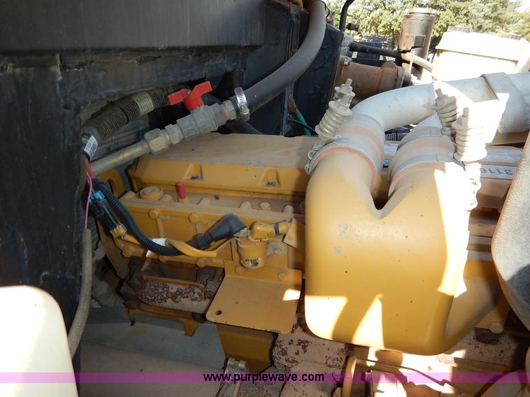 image for item K1633 1995 Chevrolet Blue Bird school bus