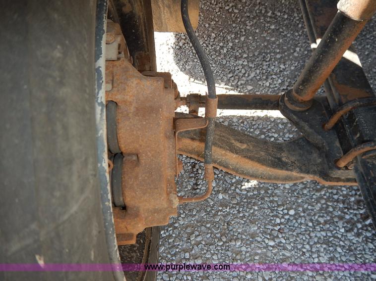 image for item K1633 1995 Chevrolet Blue Bird school bus