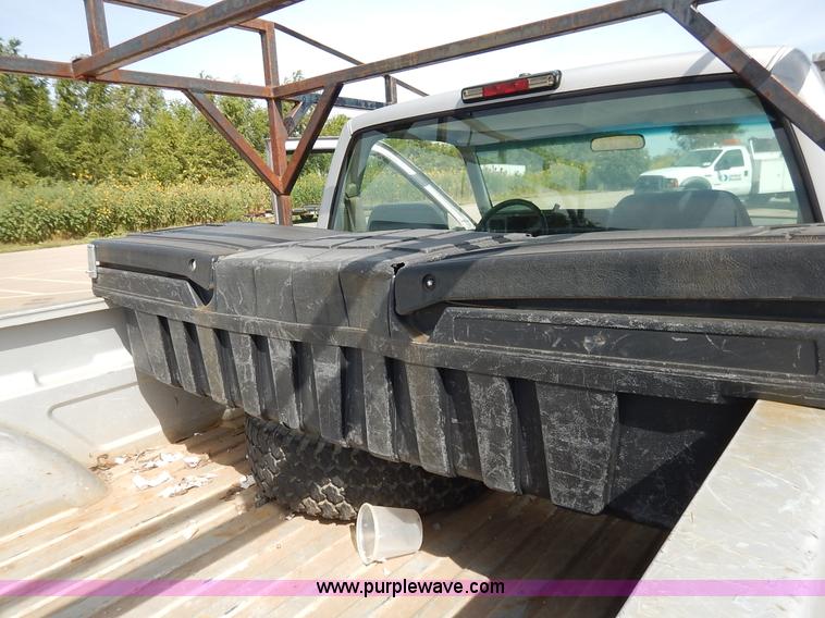 image for item K1637 1994 Chevrolet 1500 pickup truck