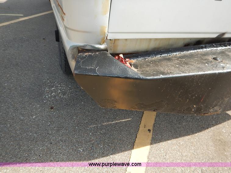 image for item K1637 1994 Chevrolet 1500 pickup truck