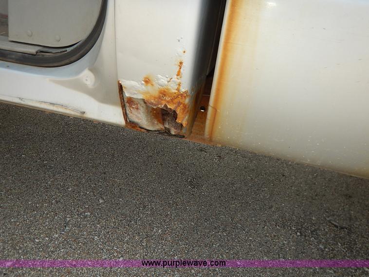 image for item K1637 1994 Chevrolet 1500 pickup truck