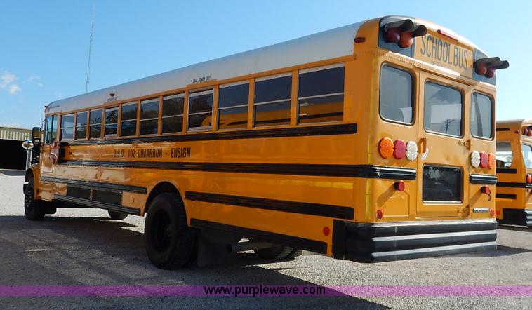 image for item K1644 2002 International school bus
