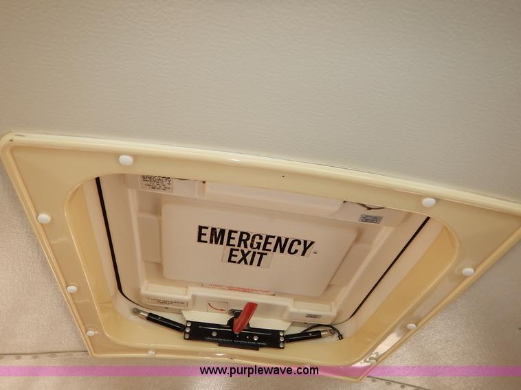 image for item K1644 2002 International school bus