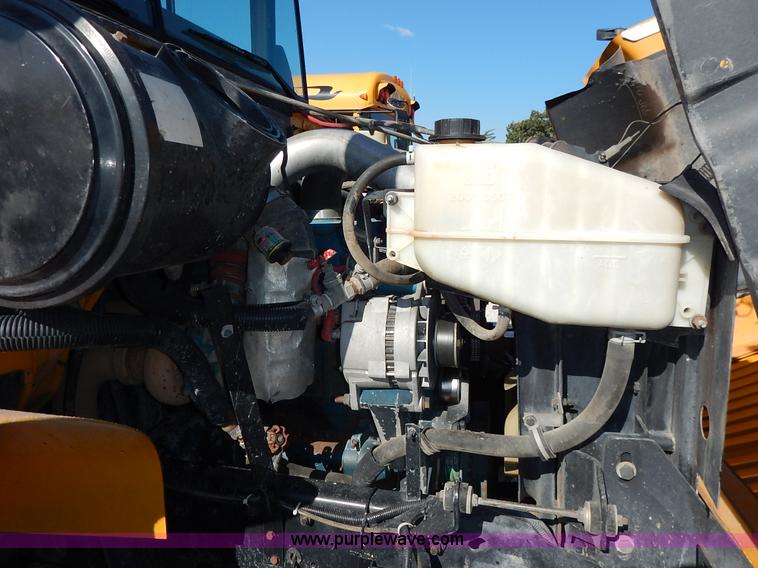 image for item K1644 2002 International school bus