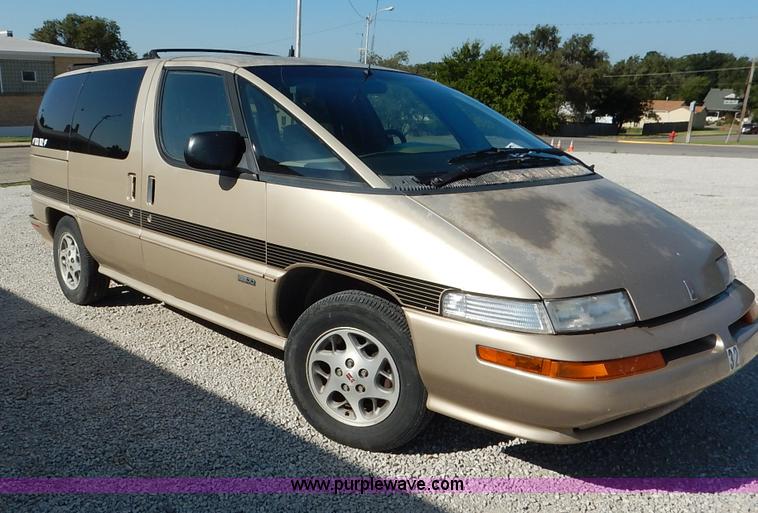 image for item K1646 1995 Oldsmobile Silhouette van