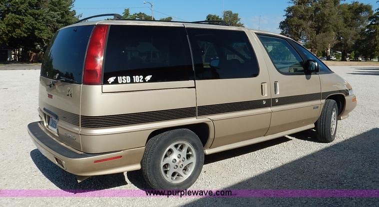 image for item K1646 1995 Oldsmobile Silhouette van