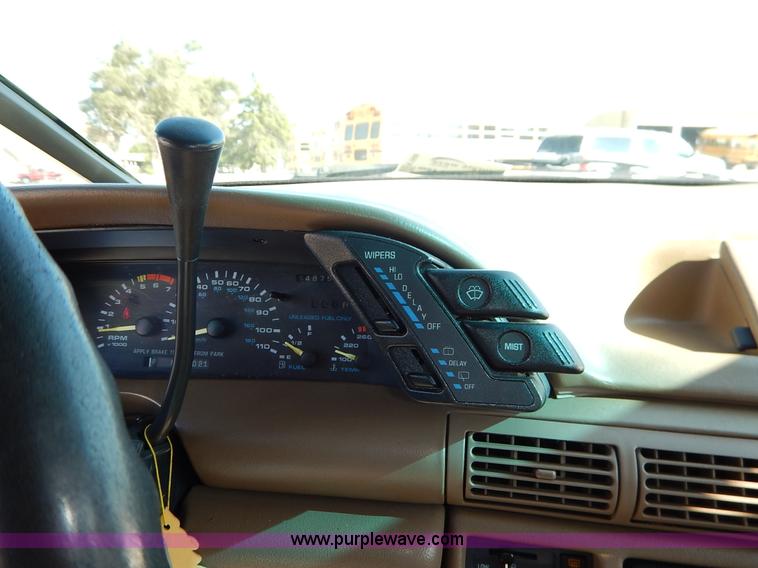 image for item K1646 1995 Oldsmobile Silhouette van