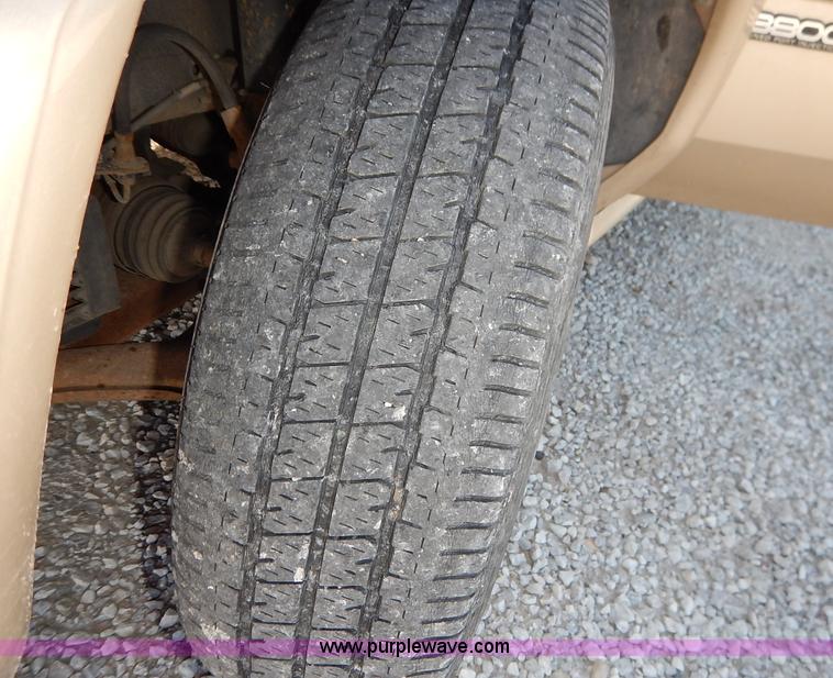 image for item K1646 1995 Oldsmobile Silhouette van