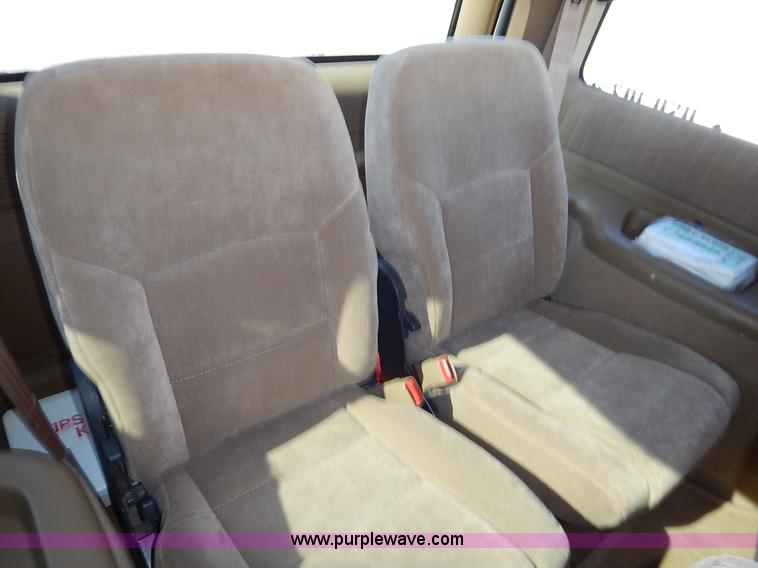 image for item K1646 1995 Oldsmobile Silhouette van