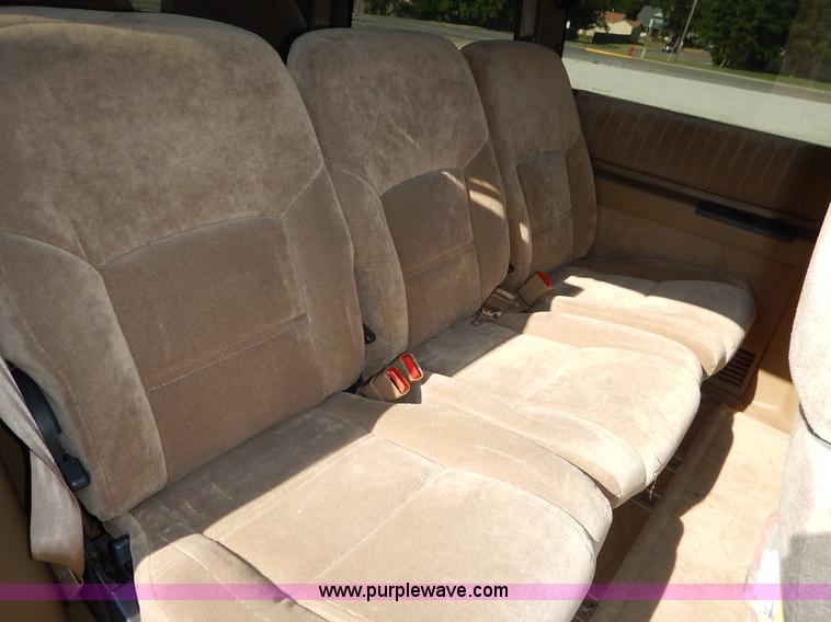 image for item K1646 1995 Oldsmobile Silhouette van