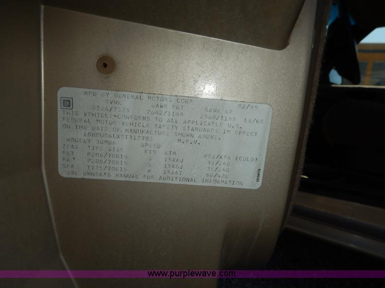 image for item K1646 1995 Oldsmobile Silhouette van