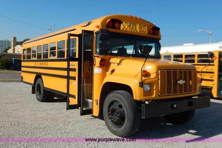 image for item K1651 1998 Chevrolet Blue Bird school bus