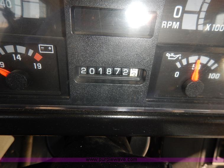 image for item K1651 1998 Chevrolet Blue Bird school bus