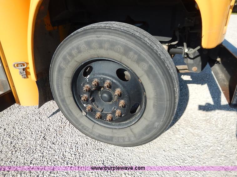 image for item K1651 1998 Chevrolet Blue Bird school bus