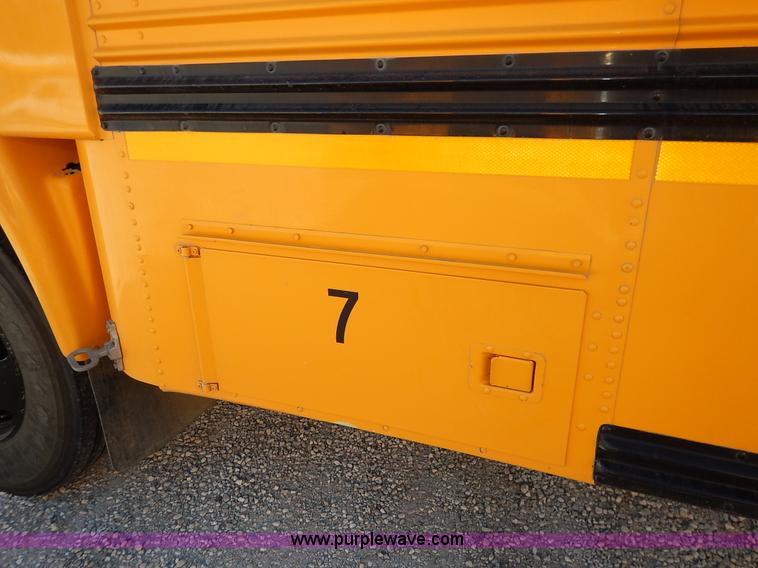 image for item K1651 1998 Chevrolet Blue Bird school bus