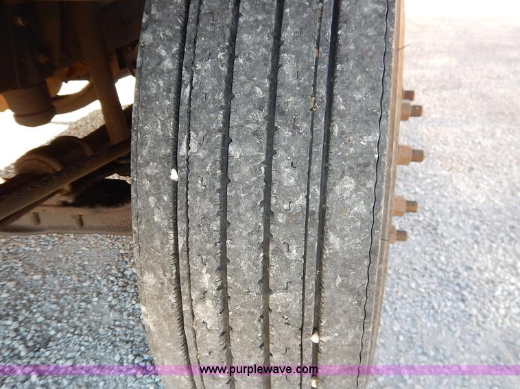 image for item K1651 1998 Chevrolet Blue Bird school bus